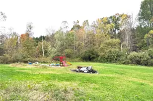 49358 England Dr, East Palestine, OH 44413 - Photo 5