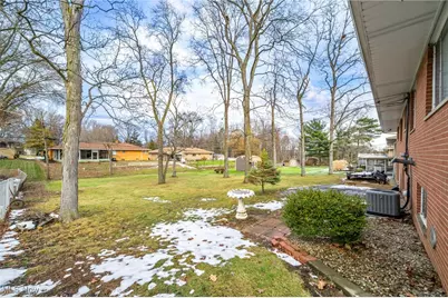 1691 E Parkhaven Drive, Green Hills, OH 44131 - Photo 37