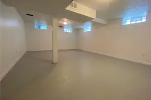 854 E 258th St, Euclid, OH 44132 - Photo 11