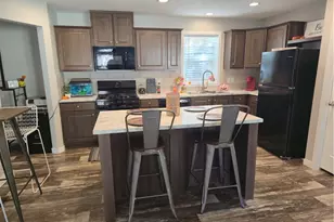 292 Westwoods St, Amherst, OH 44001 - Photo 7