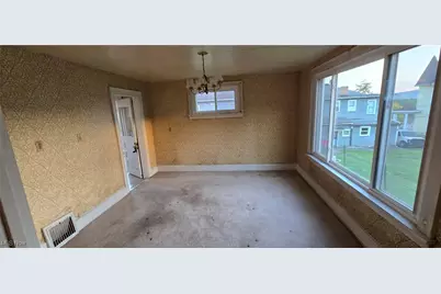 316 Churchway Street, Mingo Junction, OH 43938 - Photo 11