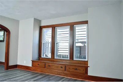 910 W 14th Street, Lorain, OH 44052 - Photo 7