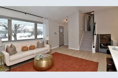 9195 Cheyenne Run, Macedonia, OH 44056 - Photo 7