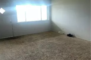 1727 W 19th St, Lorain, OH 44052 - Photo 3