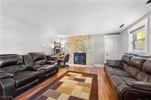 1280 Meadowview Ln, Amherst, OH 44001 - Photo 9