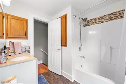 1280 Meadowview Lane, Amherst, OH 44001 - Photo 21