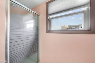 1280 Meadowview Lane, Amherst, OH 44001 - Photo 13