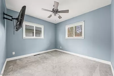 549 Linwood Drive, Alliance, OH 44601 - Photo 11