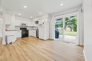 549 Linwood Dr, Alliance, OH 44601 - Photo 5