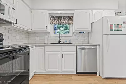 549 Linwood Drive, Alliance, OH 44601 - Photo 3