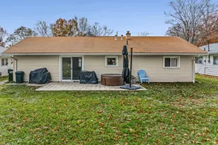 549 Linwood Dr, Alliance, OH 44601 - Photo 33