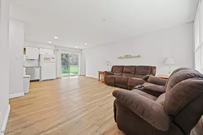 549 Linwood Drive, Alliance, OH 44601 - Photo 7