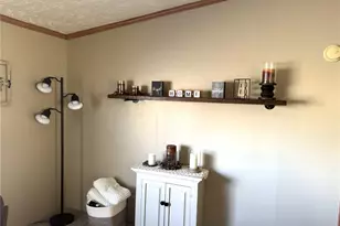 10376 Brosius Rd, Garrettsville, OH 44231 - Photo 9