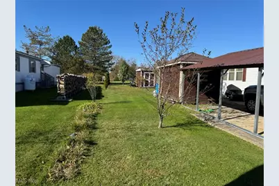 10376 Brosius Road #25, Garrettsville, OH 44231 - Photo 23