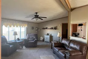 10376 Brosius Rd, Garrettsville, OH 44231 - Photo 3