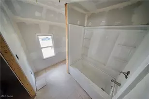 9905-9907 Zimmer Ave, Loveland, OH 44102 - Photo 13