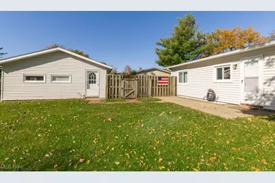 4186 Saint James, Brunswick, OH 44212 - Photo 33