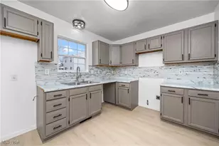 132 Warden Ave, Elyria, OH 44035 - Photo 11