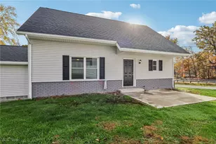 1873 US Hwy 6, Roaming Shores, OH 44085 - Photo 5