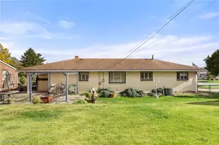 65310 Three Hills Dr, Bellaire, OH 43906 - Photo 29