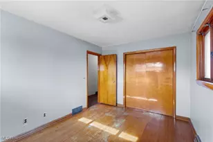 65310 Three Hills Dr, Bellaire, OH 43906 - Photo 21