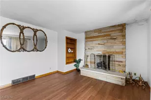 65310 Three Hills Dr, Bellaire, OH 43906 - Photo 7