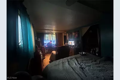 34048 Beach Park Avenue, Eastlake, OH 44095 - Photo 9