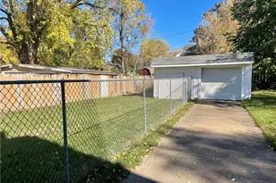 303 Iowa Ave, Lorain, OH 44052 - Photo 15