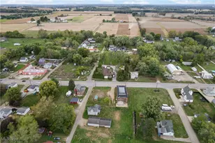 890 Green Side Ave SW, North Lawrence, OH 44666 - Photo 23