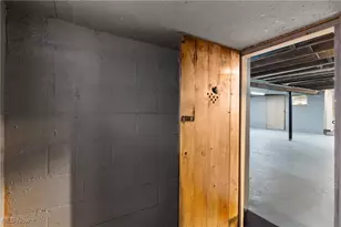 36725 Pettibone Rd, Solon, OH 44139 - Photo 27