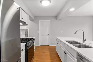 10253 Orchard Hill Ln, Twinsburg, OH 44087 - Photo 9