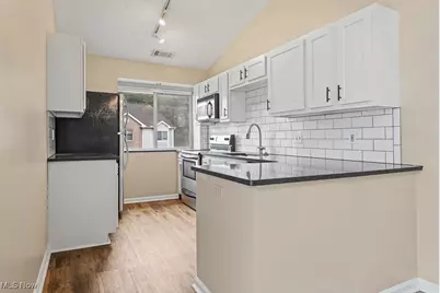 339 Village Pointe Drive #4, Akron, OH 44313 - Photo 15