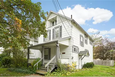 2226 26th Street SW, Akron, OH 44314 - Photo 1