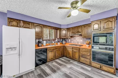 6259 Cinderella Avenue NW, Massillon, OH 44646 - Photo 17