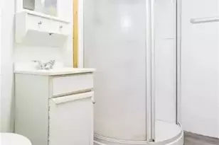 810 Mohawk Ave, Akron, OH 44305 - Photo 13