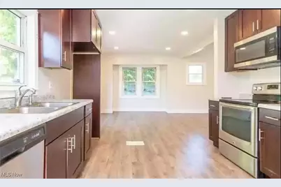 810 Mohawk Avenue, Akron, OH 44305 - Photo 5