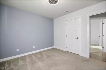 320 Pebble Creek Court, Amherst, OH 44001 - Photo 23