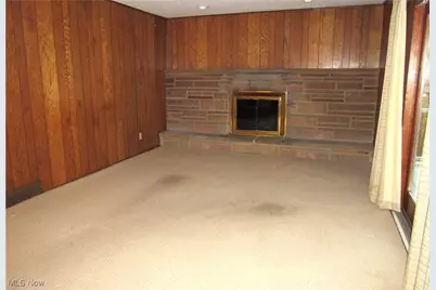 4805 Maple Hill Drive, Green Hills, OH 44131 - Photo 13