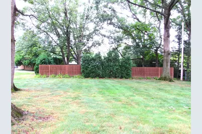 4805 Maple Hill Drive, Green Hills, OH 44131 - Photo 25