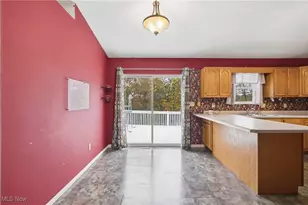 127 Pineview Dr, Marietta, OH 45750 - Photo 13