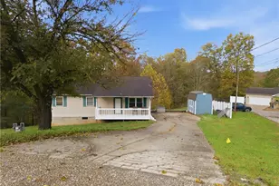 127 Pineview Dr, Marietta, OH 45750 - Photo 3