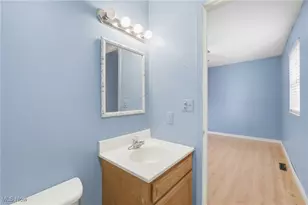 127 Pineview Dr, Marietta, OH 45750 - Photo 25