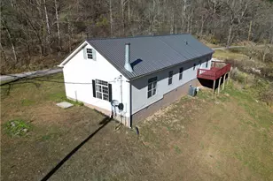 98 Trace Rd, Newton, WV 25266 - Photo 43