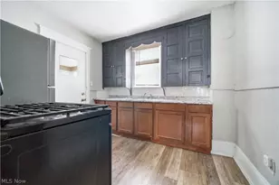 15901 Pythias Ave, Loveland, OH 44110 - Photo 13