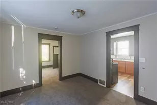 15901 Pythias Ave, Loveland, OH 44110 - Photo 9