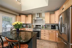 1178 Twinsburg Road E, Macedonia, OH 44056 - Photo 11