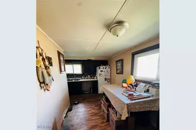 44291 Main Street, St Clairsville, OH 43950 - Photo 11