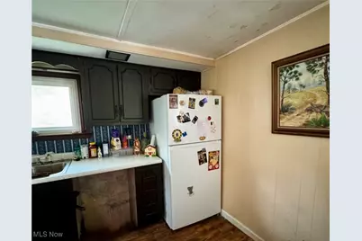 44291 Main Street, St Clairsville, OH 43950 - Photo 9