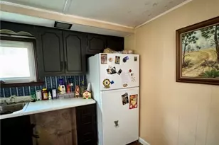 44291 Main St, St Clairsville, OH 43950 - Photo 9