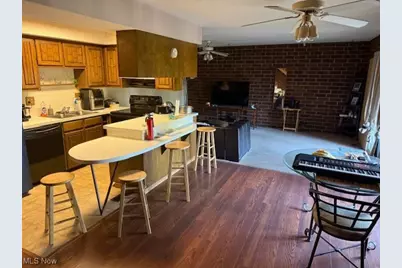 2069 Penguin Avenue, Akron, OH 44319 - Photo 11